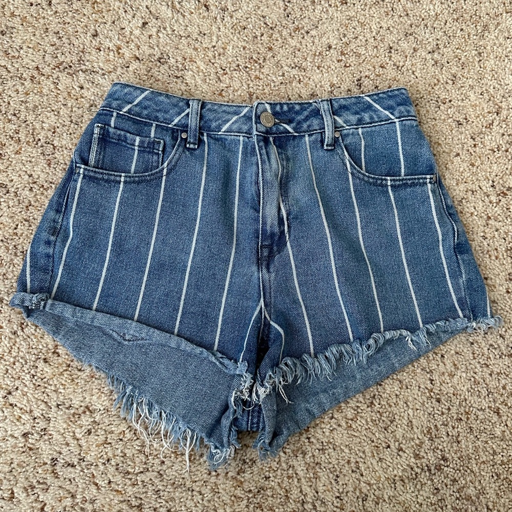 Pacsun blue and white shorts, size 0, perfect condition